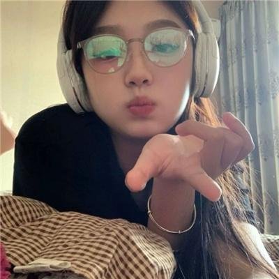 矮精灵历险记